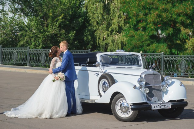 Аренда ретро автомобилей и кабриолетов